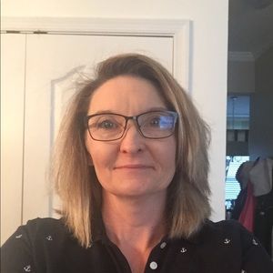 Meet your Posher, Noelle